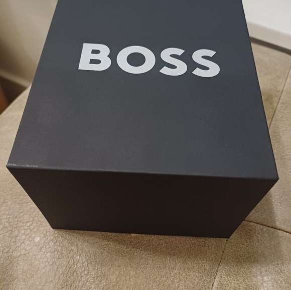 Brand new Boss watch - Picture 7 of 9